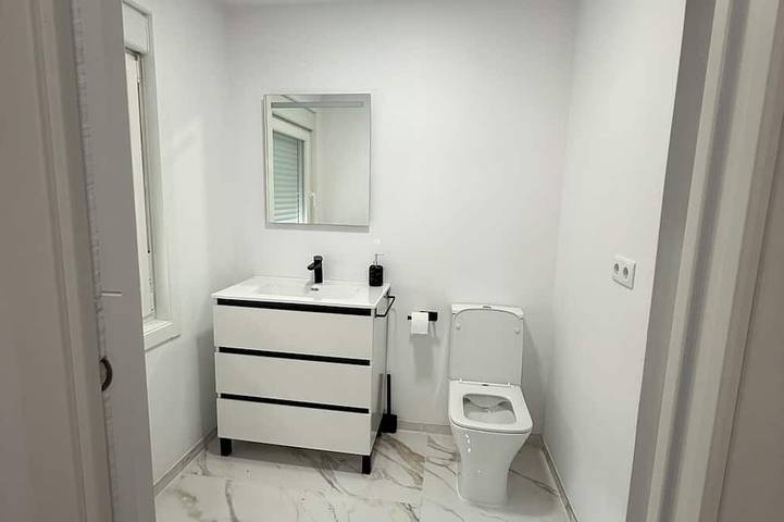 Duplez House with Terrace, leisure and free parking in La Coruña, La Coruña Provinz