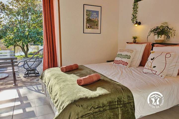 Gîte pour 5 personnes, avec jardin à Hercé - 2