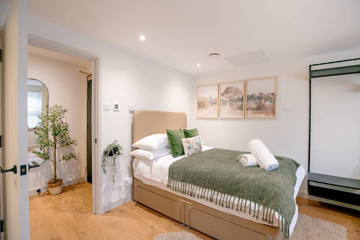 Entire apartment, Lindenstone | Prime Location In Maidstone in Kent