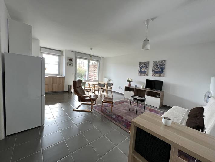 Location de vacances pour 5 personnes, avec Balcon et Terrasse à Blagnac