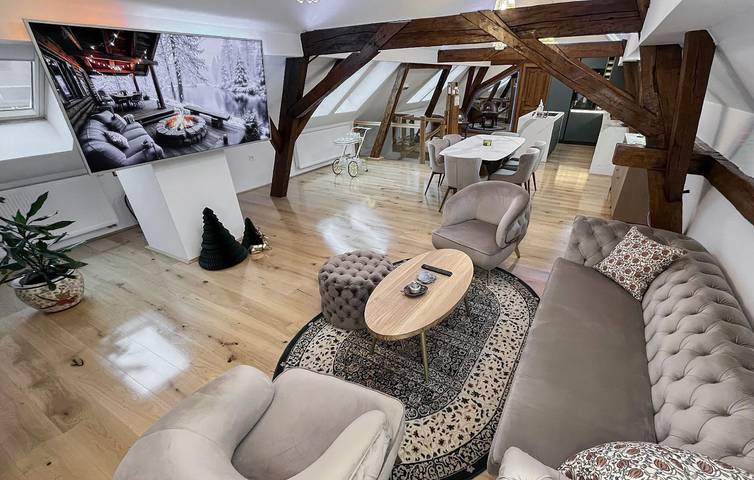 Charmante 150 m² große Wohnung mit Pool und Garten in der Nähe des Stadtzentrums von Našice in Našice, Osijek-Baranja