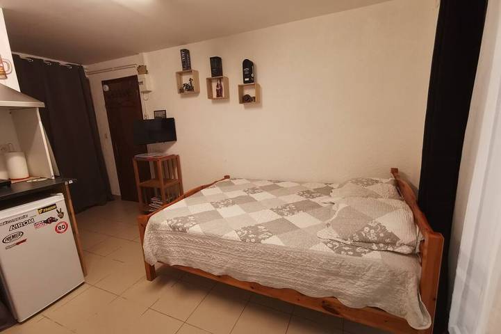 Gîte pour 2 personnes à Saint-Marcel-lès-Sauzet - 2