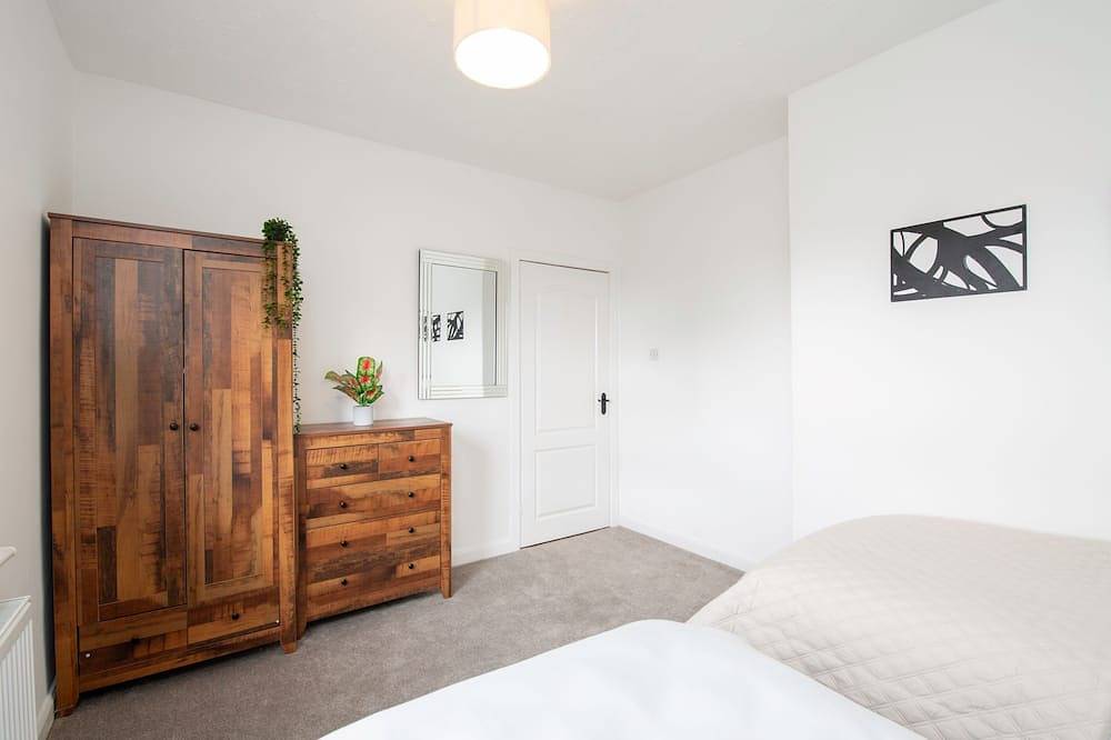 Ganze Wohnung, Modern 2 bedroom apartment close to local amenities. in Nord Lanarkshire