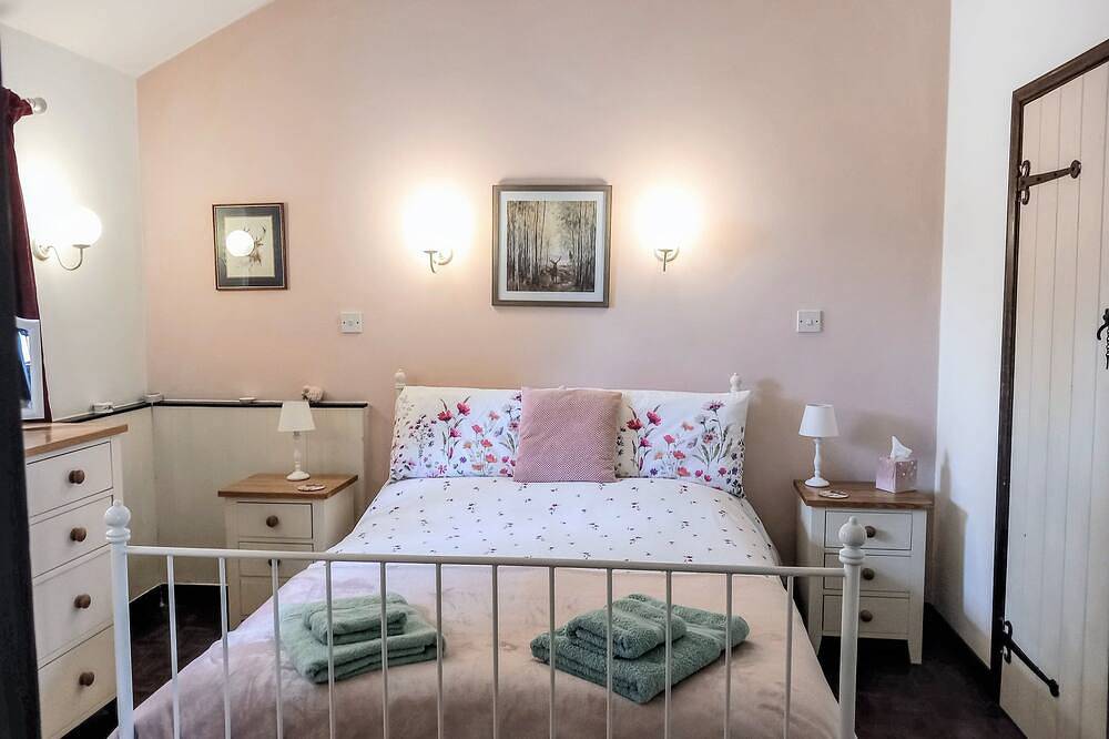Sheepfold Cottage Dulverton in Dulverton, Somerset