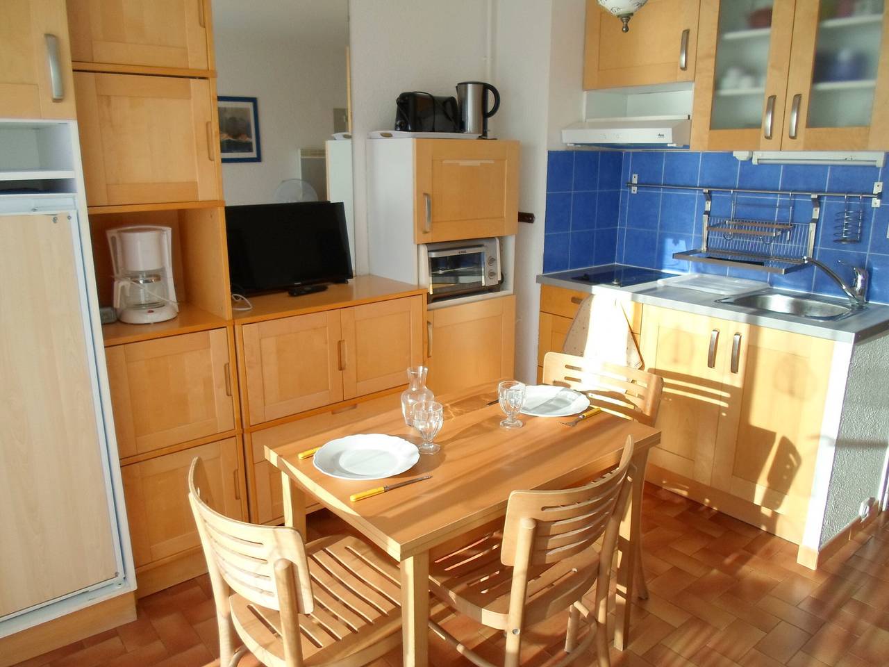 Estudio entero, Apartamento con Balcón y Se Admiten Mascotas en Balaruc-les-Bains in Balaruc-les-Bains, Côte d'Améthyste