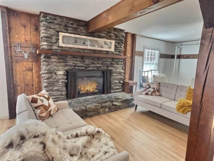 Casa de vacaciones para 14 personas, con jacuzzi y sauna además de jardín y piscina, Se admiten mascotas - 1