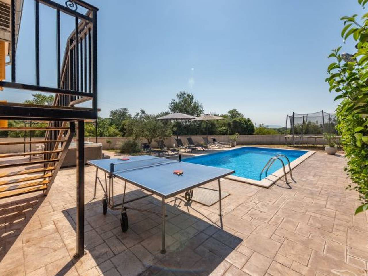 Holiday house Tina with jacuzzi and pool in Općina Sveti Filip i Jakov, Zadar