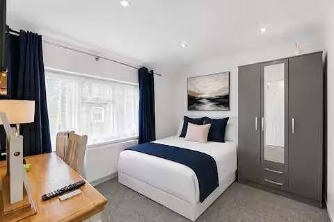 Nottingham Home 4 Bedrooms sleeps 7 city hospital in Nottingham, East Midlands