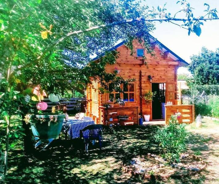 Gîte pour 2 personnes, avec Terrasse ainsi que Jardin et Vue à Massay