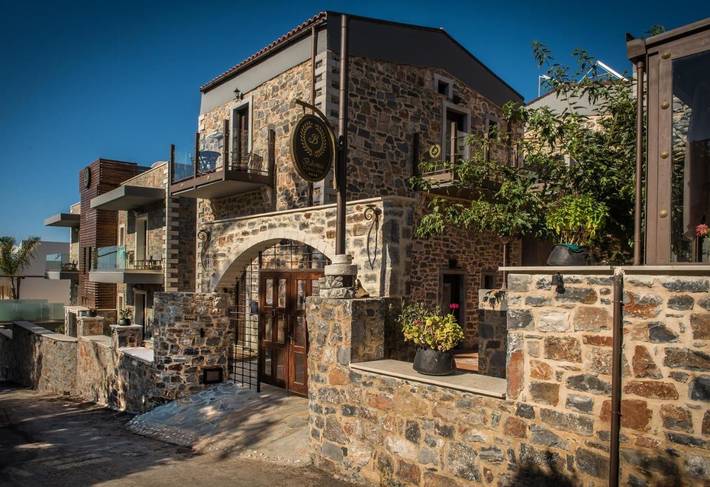 Hôtel pour 2 personnes, avec terrasse ainsi que vue et piscine