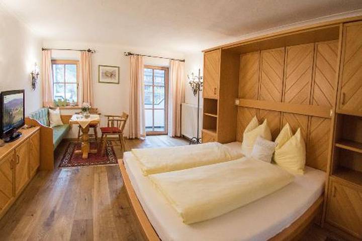 Ferienwohnung für 2 Personen, mit Garten und Sauna sowie Ausblick, mit Haustier in Kössen - 4