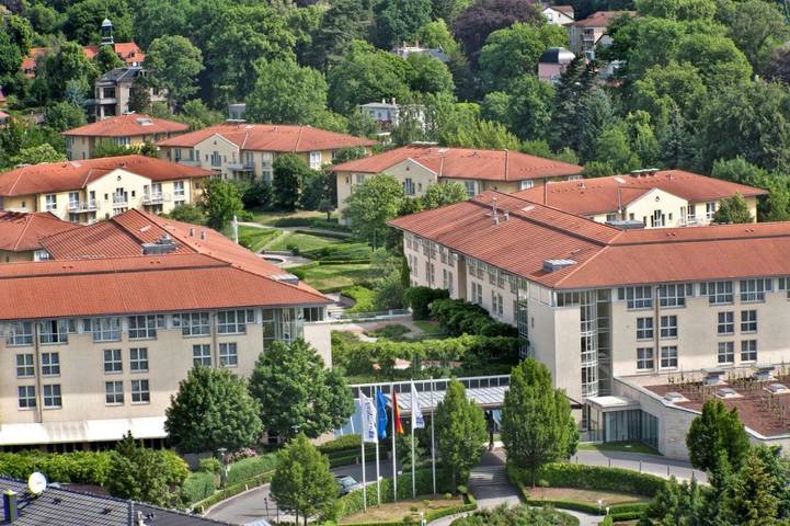 Hotel für 2 Personen, mit Terrasse und Garten sowie Pool und Sauna in Radebeul
