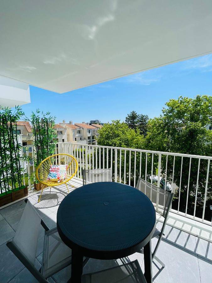 Gîte pour 4 personnes, avec terrasse dans Aquarium de la Rochelle - 2