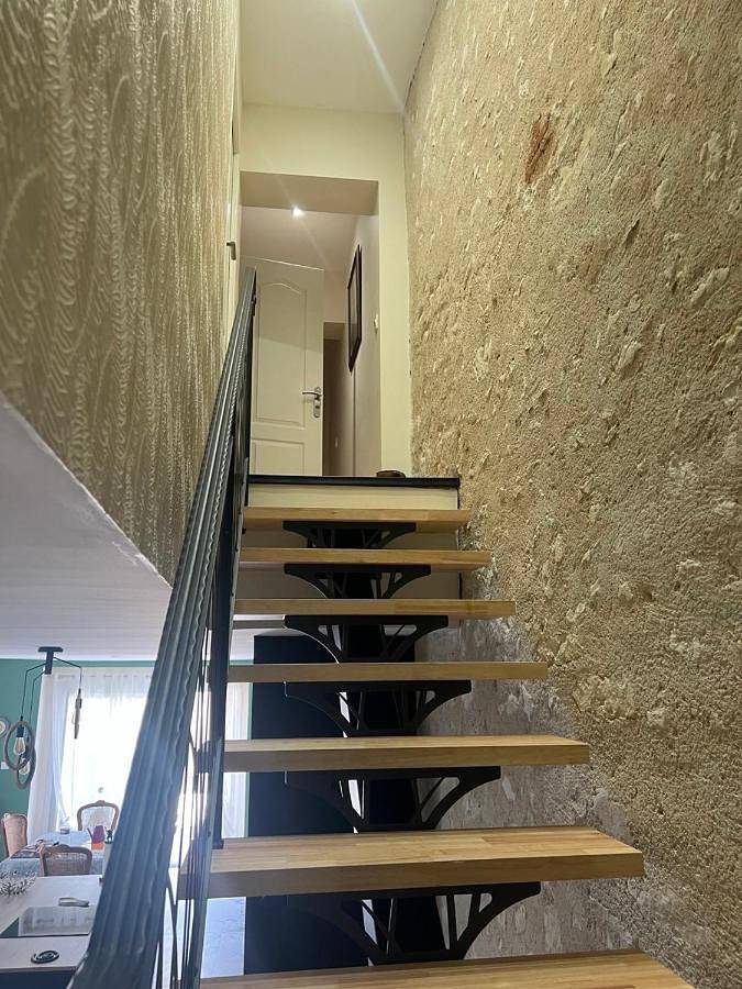 Location de vacances pour 4 personnes, avec terrasse à Aubigné-Racan - 3