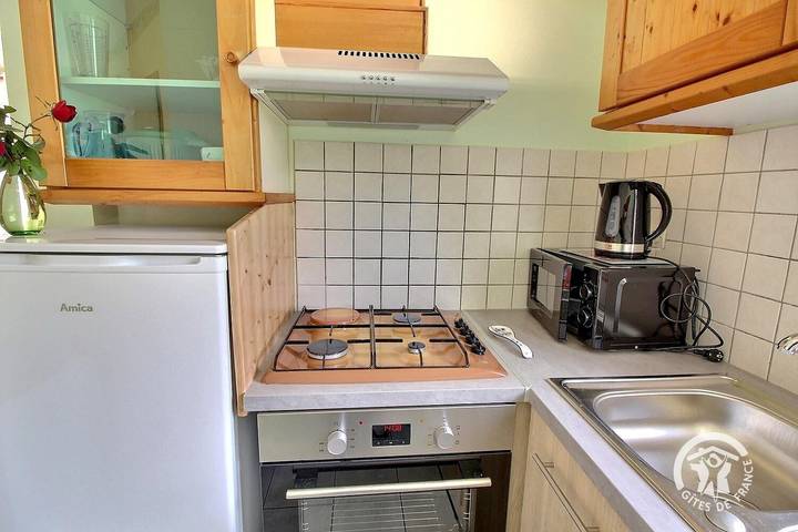 Gîte pour 4 personnes, avec Terrasse ainsi que Jardin et Vue à Lézardrieux - 3