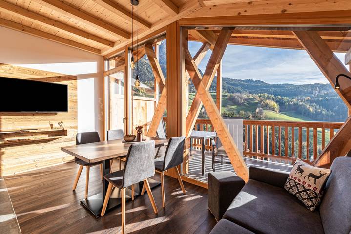 Appartamento per 4 persone, con Balcone e Giardino a Castelrotto