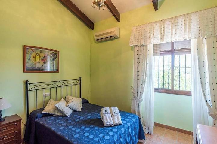 Location de vacances pour 12 personnes à Lora del Río - 2