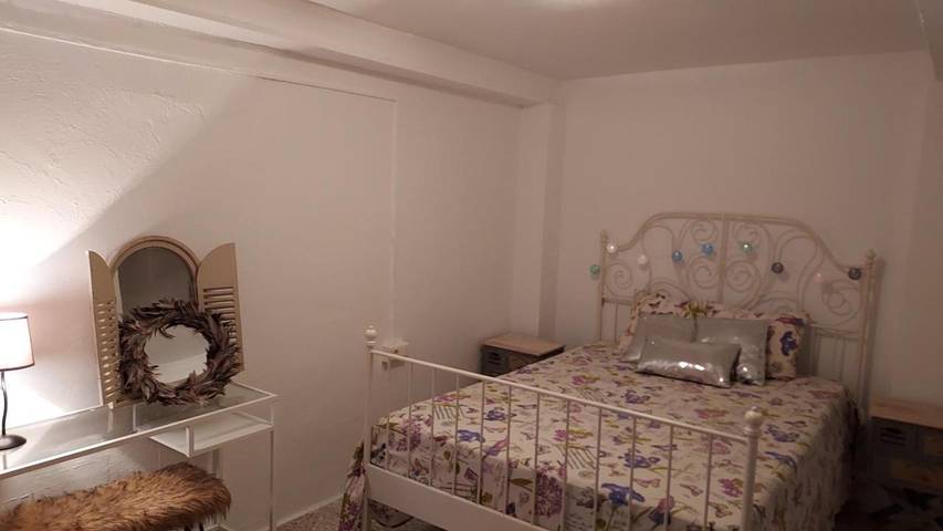 Albergue para 2 personas, con Balcón y Terraza además de Jardín y Vistas en Cardenete - 2