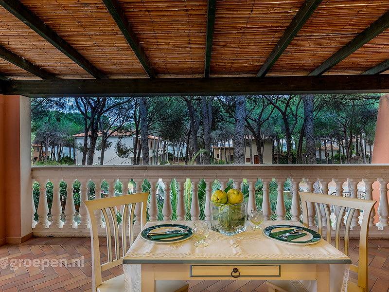 Casa vacanza per 24 persone con balcone/terrazza in Cala Ginepro, Orosei