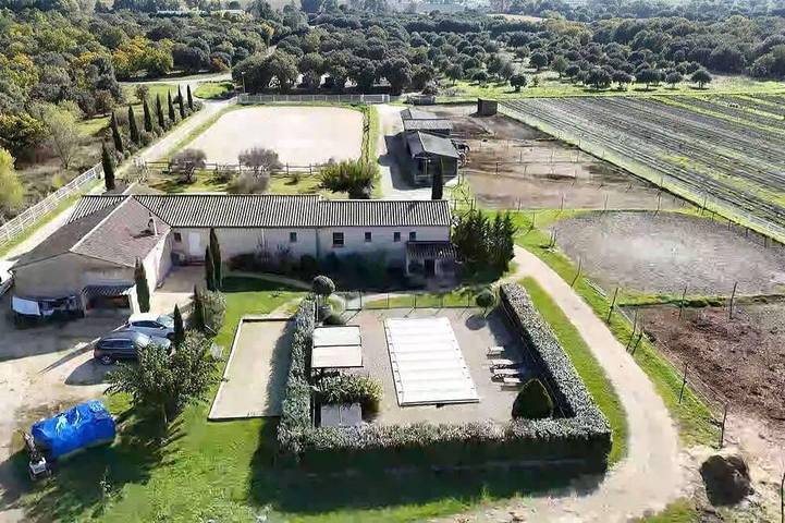 Maison de vacances pour 7 personnes, avec terrasse et sauna ainsi que jacuzzi et jardin