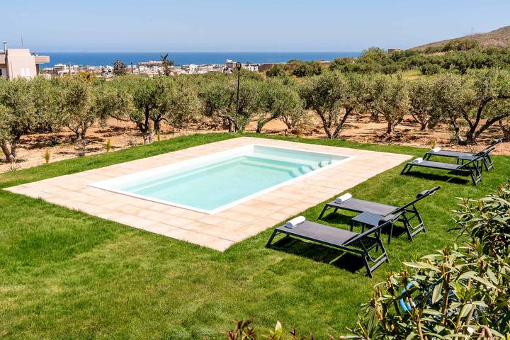 Villa für 4 Personen, mit Pool und Garten - 1