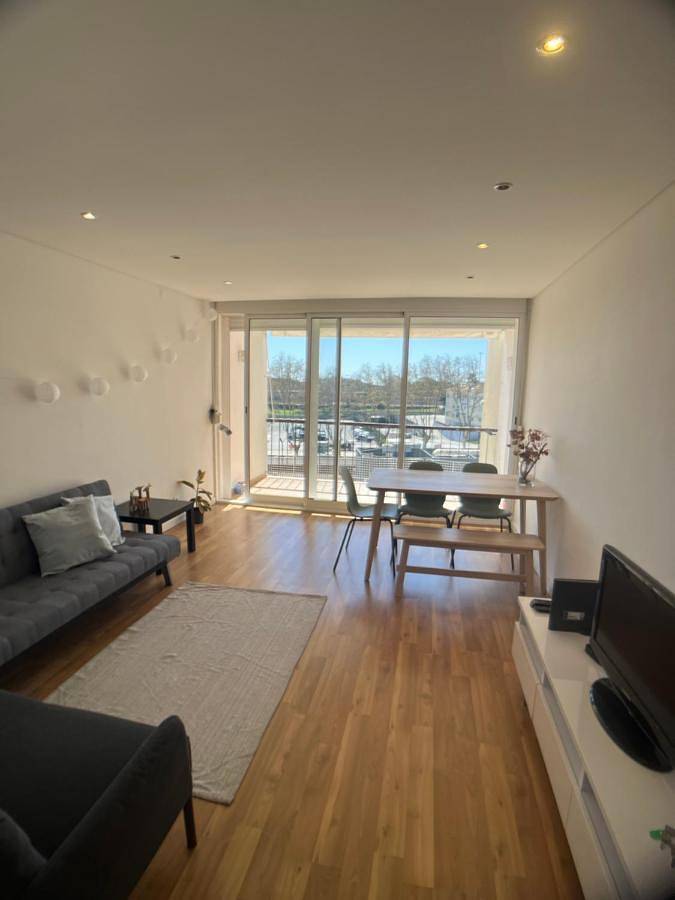 Ganze Wohnung, Carcavelos Nova University super location T2 in Carcavelos e Parede, Costa de Lisboa