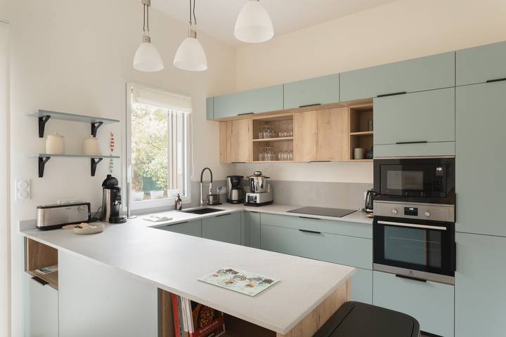 Gîte pour 6 personnes, avec terrasse dans Saint-Énogat - 2