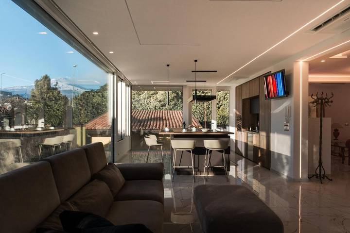 Villa per 10 persone, con panorama e giardino nonché piscina a Mascalucia