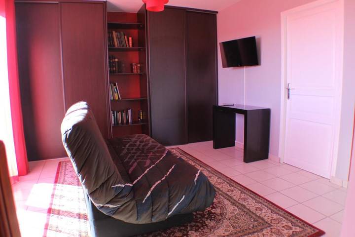 Gîte pour 2 personnes, avec jardin et vue à Rieux-Minervois - 2