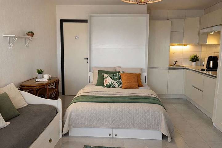 Ganze Wohnung, Studio Panoramablick, Klima, Pool - 4 Pers. in Le Trayas, Saint-Raphaël