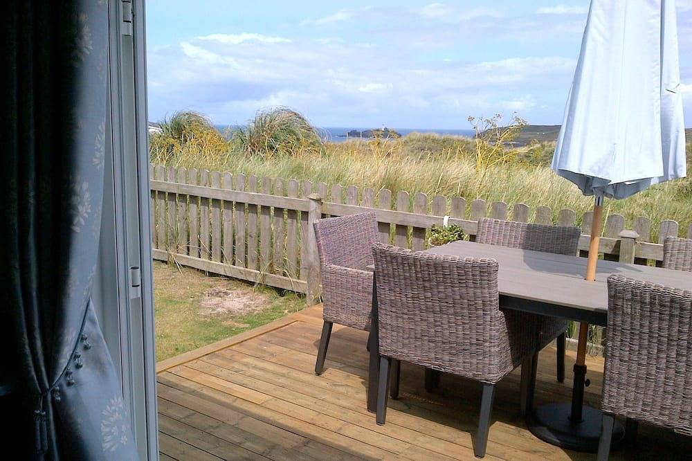 Atemberaubendes Chalet am Strand mit Blick auf den Leuchtturm - Gwithian Towans, St. Ives Bay in Gwithian, Cornwall