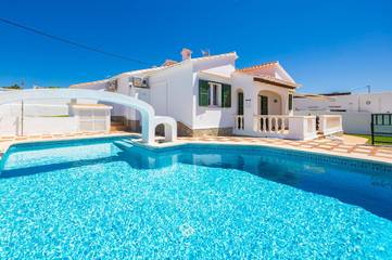 Villa in Alaior Municipality, Coast of Menorca für 6 