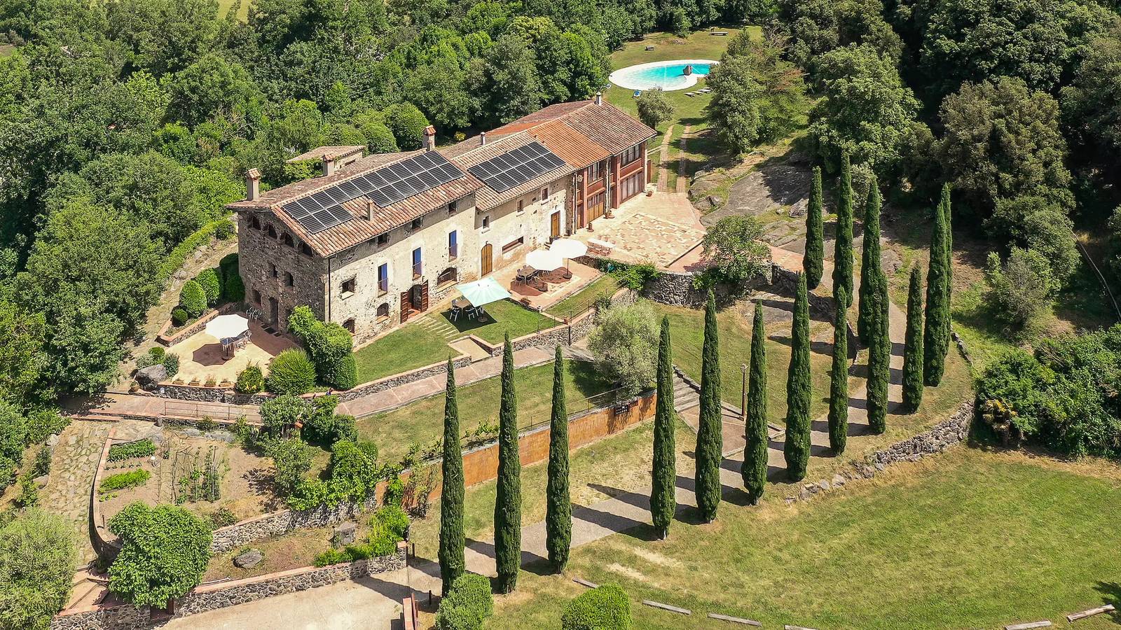 Aiguabella Turisme Rural - 35 pax in Sant Feliu de Pallerols, Garrotxa