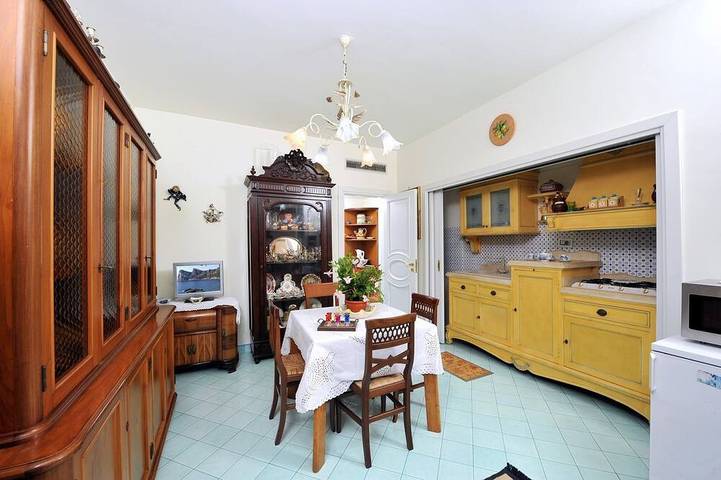 Ferienwohnung für 3 Personen, mit Terrasse und Garten sowie Pool - 1