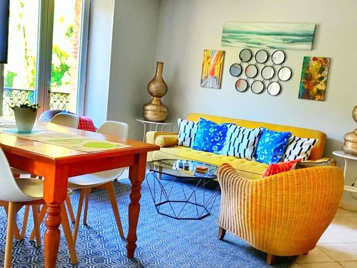 Gîte pour 6 personnes, avec jardin et vue, animaux acceptés à Lastours - 3