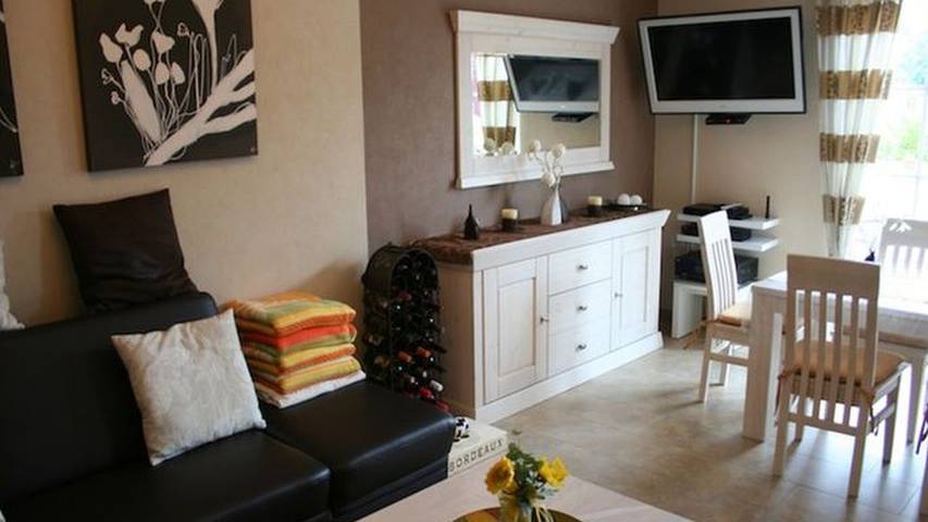 Ferienhaus für 4 Personen, mit Garten und Ausblick in Zernien