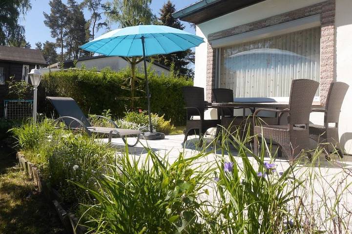 Ferienhaus für 4 Personen, mit Terrasse und Garten - 1