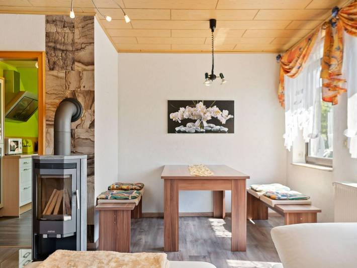 Ferienwohnung für 3 Personen, mit Balkon und Terrasse sowie Garten in Schwarzenberg (Erzgebirge) - 3