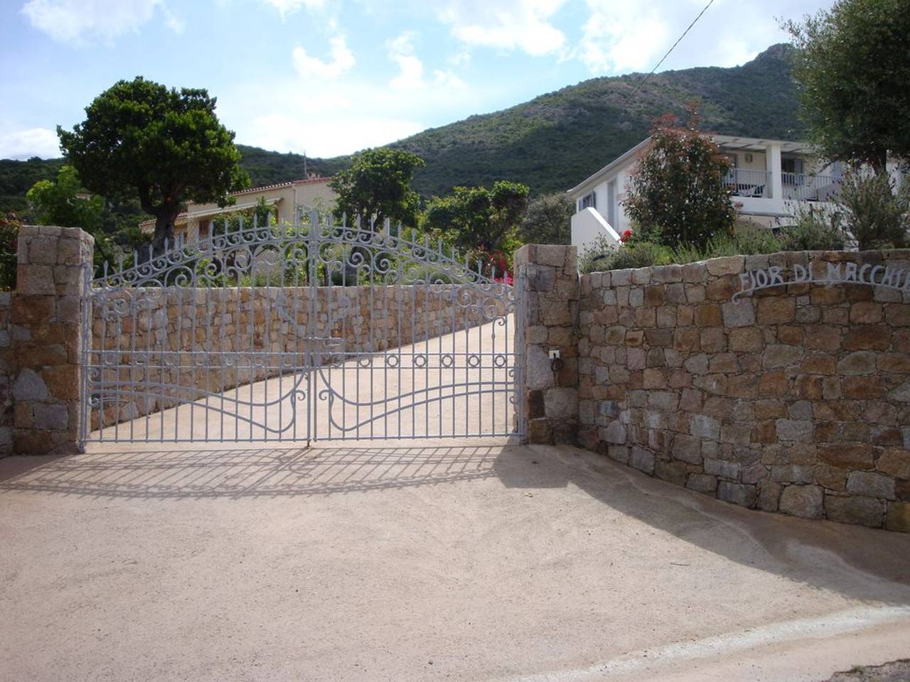 Appartement entier, Appartement charmant à Galéria avec vue sur mer, 39 m² in Galéria, Parc naturel régional de Corse