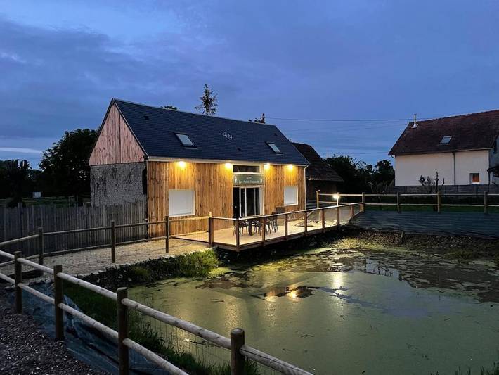 Location de vacances pour 6 personnes, avec terrasse dans Saint-Martin-de-Blagny