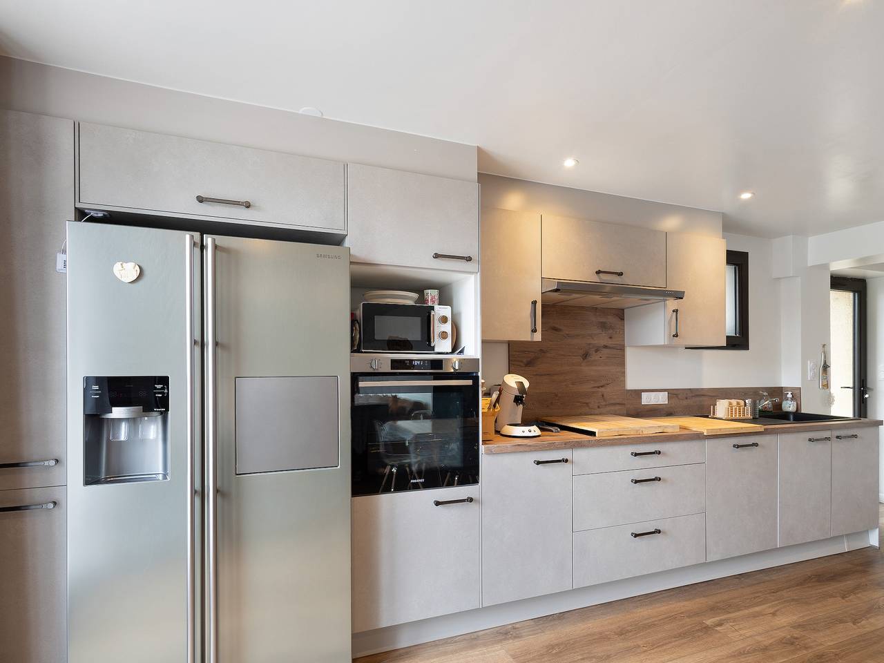 Entire apartment, Comfortable Mountain Stay in Formiguères: 4Bedrooms, 9Min from the Ski Resort with Private Terrace ! in Formiguères, Parc naturel régional des Pyrénées catalanes