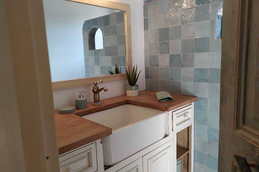 Mazet des Tuileries - A pocos kilómetros del Pont du Gard in Meynes, Region de Nimes