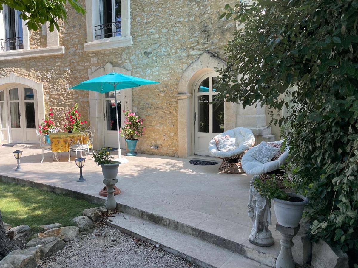 Double Room with Garden View in Orange, Vaucluse