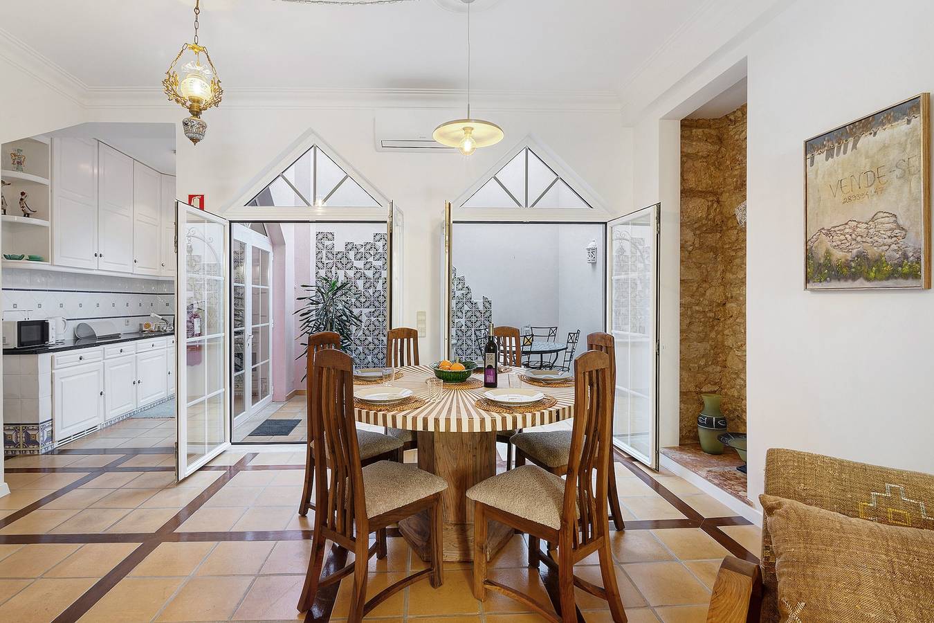 Casa do Poço: Terraza Privada, Wi-Fi y Aire Acondicionado en Faro in São Pedro, Faro (Portugal)