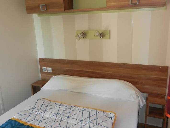 Camping du Colombier - Mobilheim 6 personen - Mobilheim 2 zi - S in Loubeyrat, Regionaler Naturpark Volcans d'Auvergne