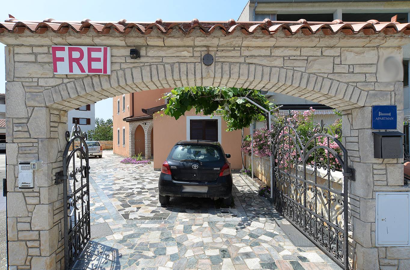 Ganze Wohnung, Ferienwohnung für 6 Personen mit Terrasse in Fazana, Südküste Istrien