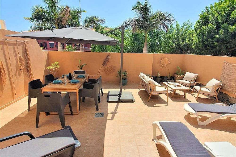 Ganze Wohnung, Très bel Appartement Lumineux 2chambres et Grande Terrasse à Palmmar in Palm-Mar, Arona
