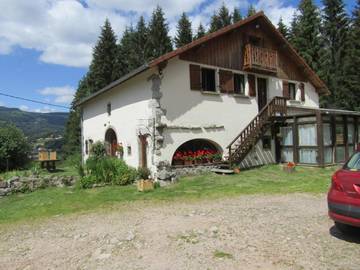 Maison d’hôte pour 4 personnes, avec jardin et vue à Saulxures-sur-Moselotte