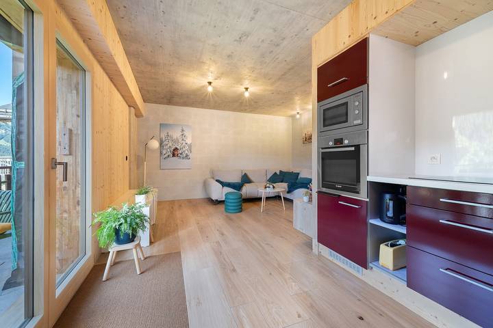 Ganze Wohnung, Appartement 'C’Emile - 74390' mit Bergblick, Gemeinschaftsgarten und WLAN in Châtel, Les Portes du Soleil