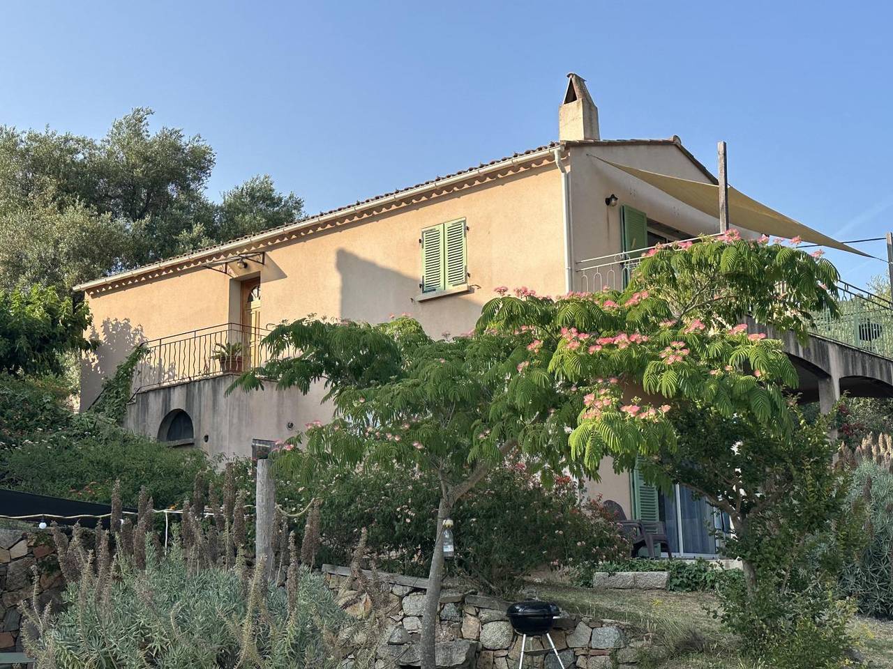 Petrabianca in Cargèse, Parc naturel régional de Corse